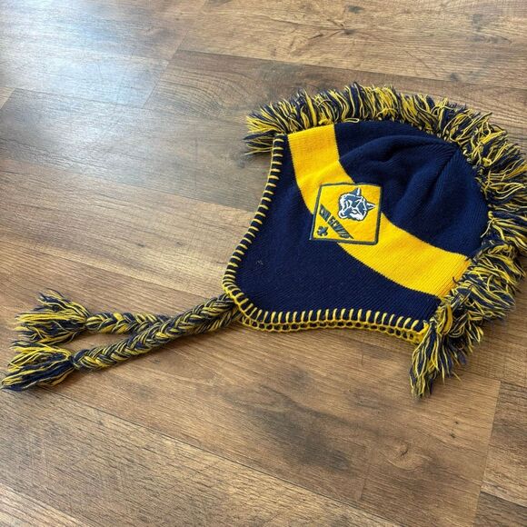 Boy Scouts Cub Scouts Yellow Navy Blue Knit Beanie w/ Ear Covers Youth Size - Picture 3 of 7